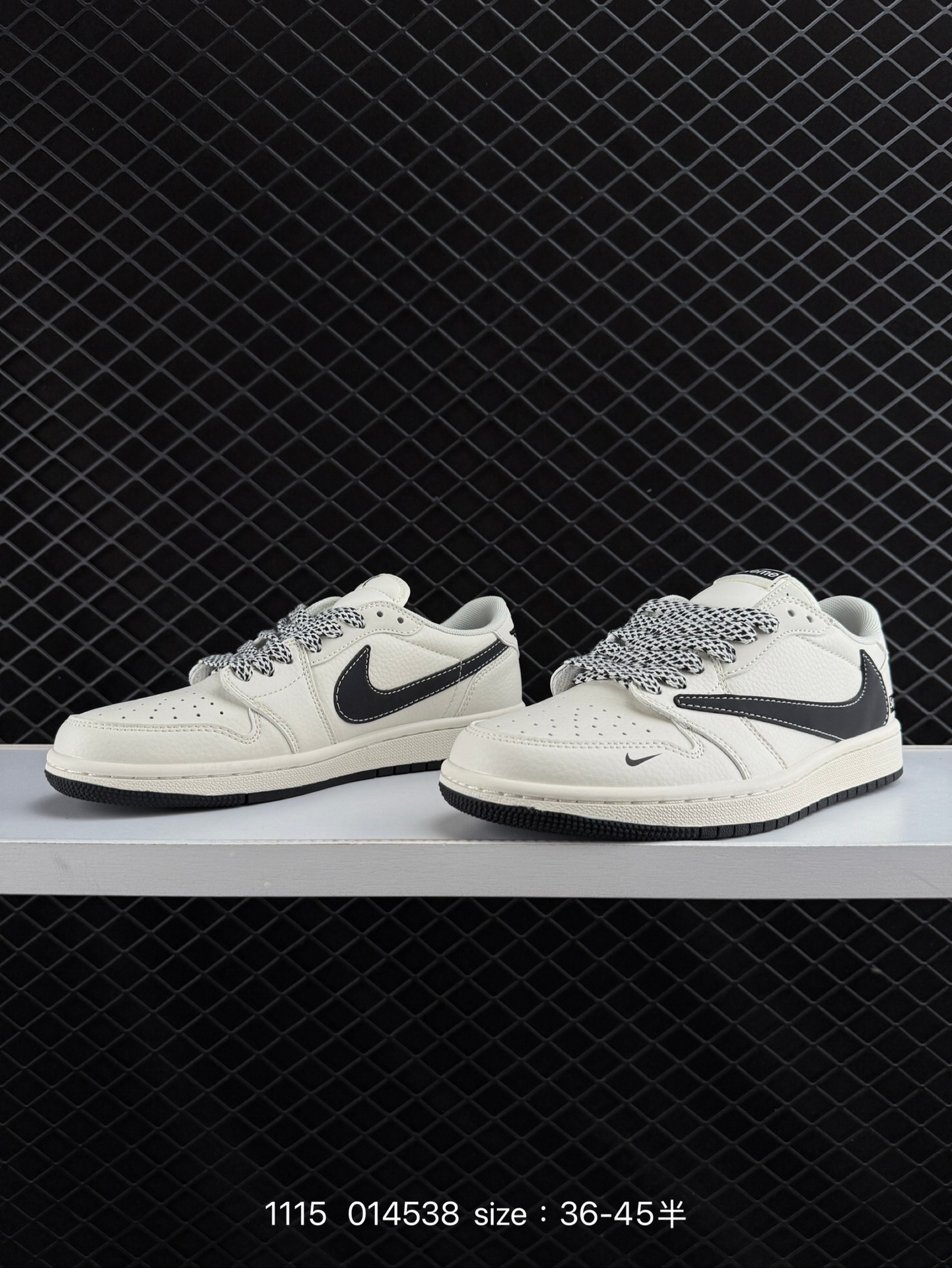 Travis Scott x Air Jordan 1 ” Reverse Mocha “